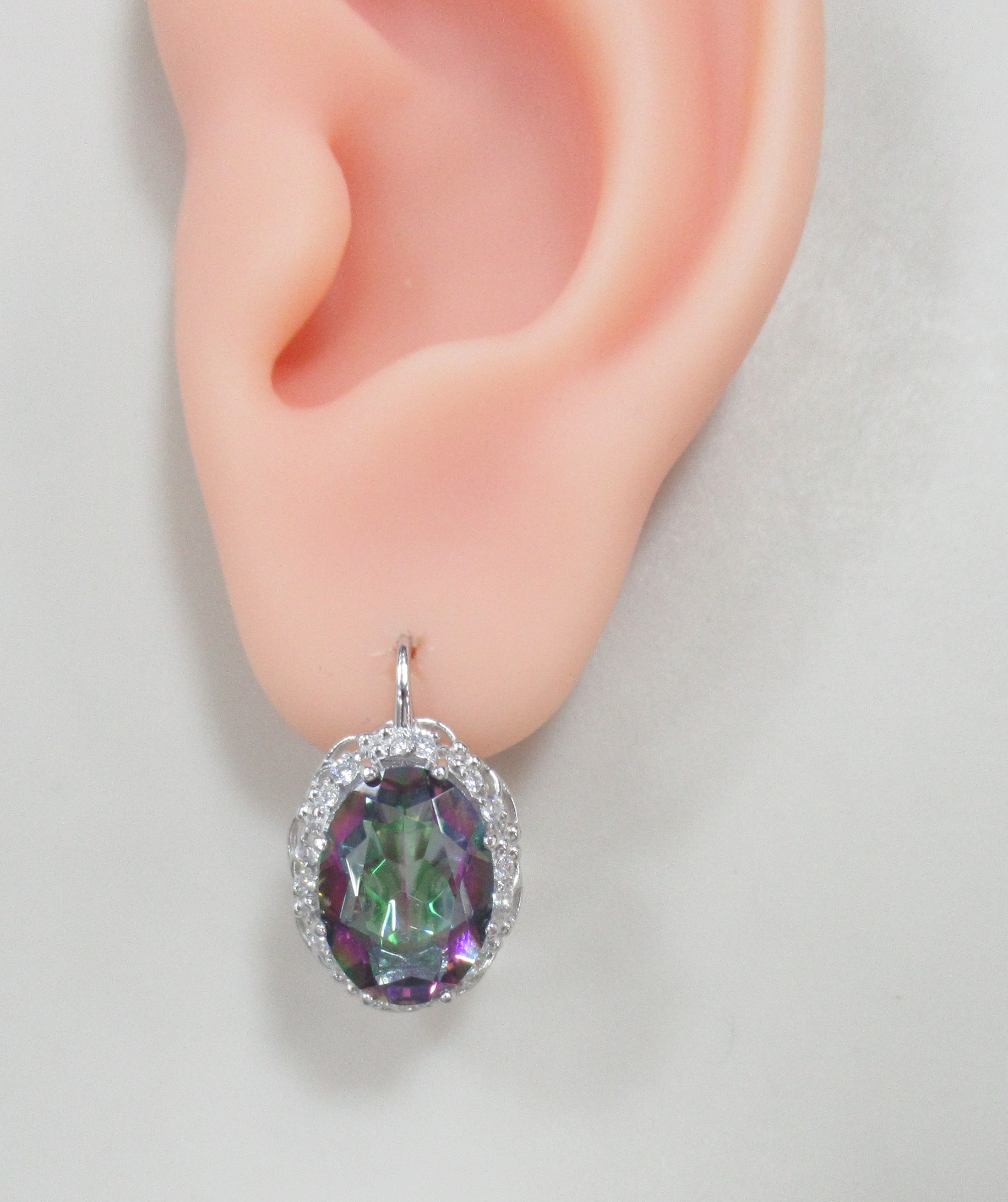 Серебряные серьги с кварцем